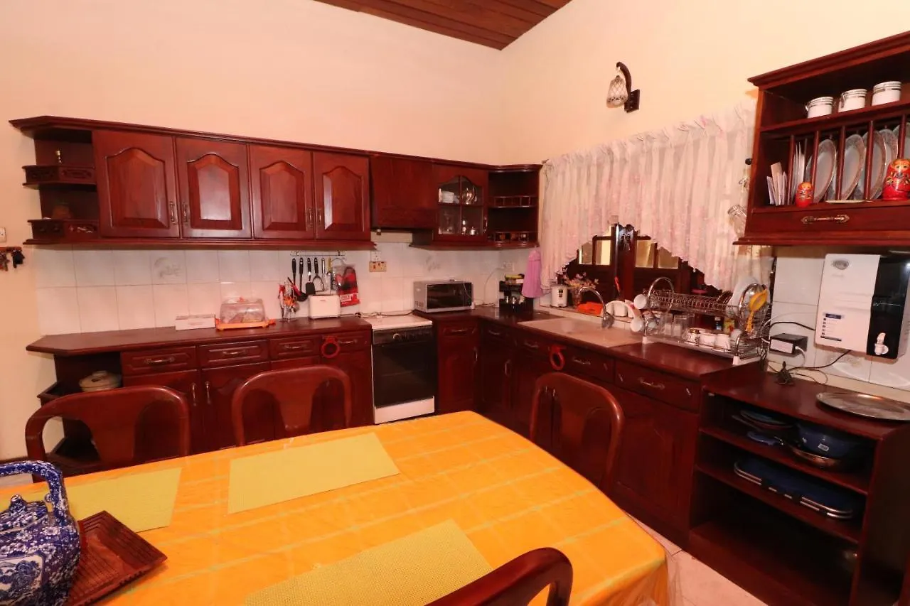 Yoho Granary Homestay 康提